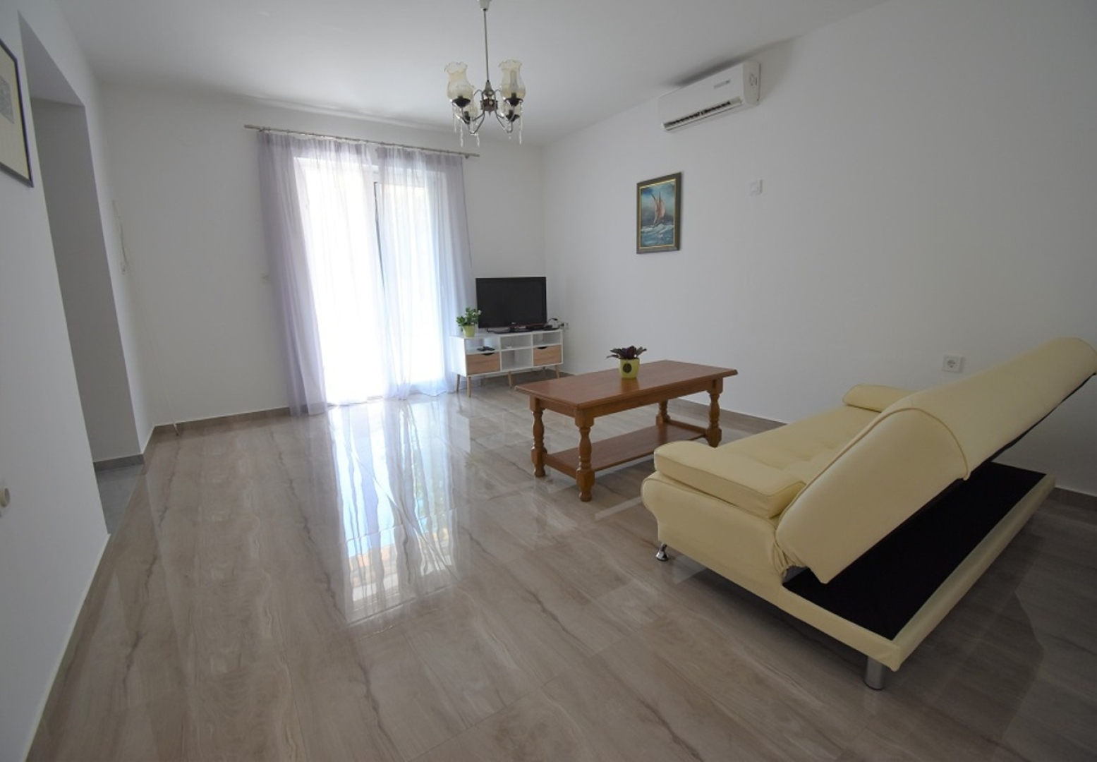 Holiday house Branka - 80 m from beach: Vir, Zadar riviera