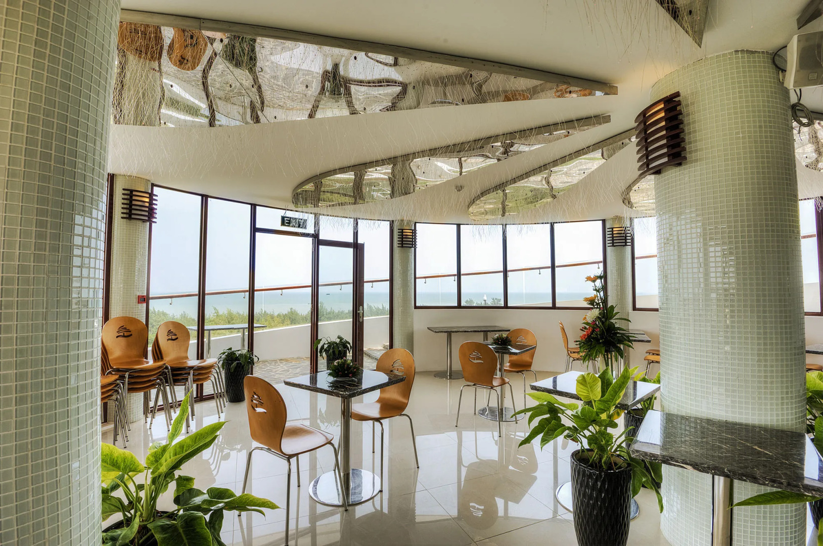 Carmelina Beach Resort