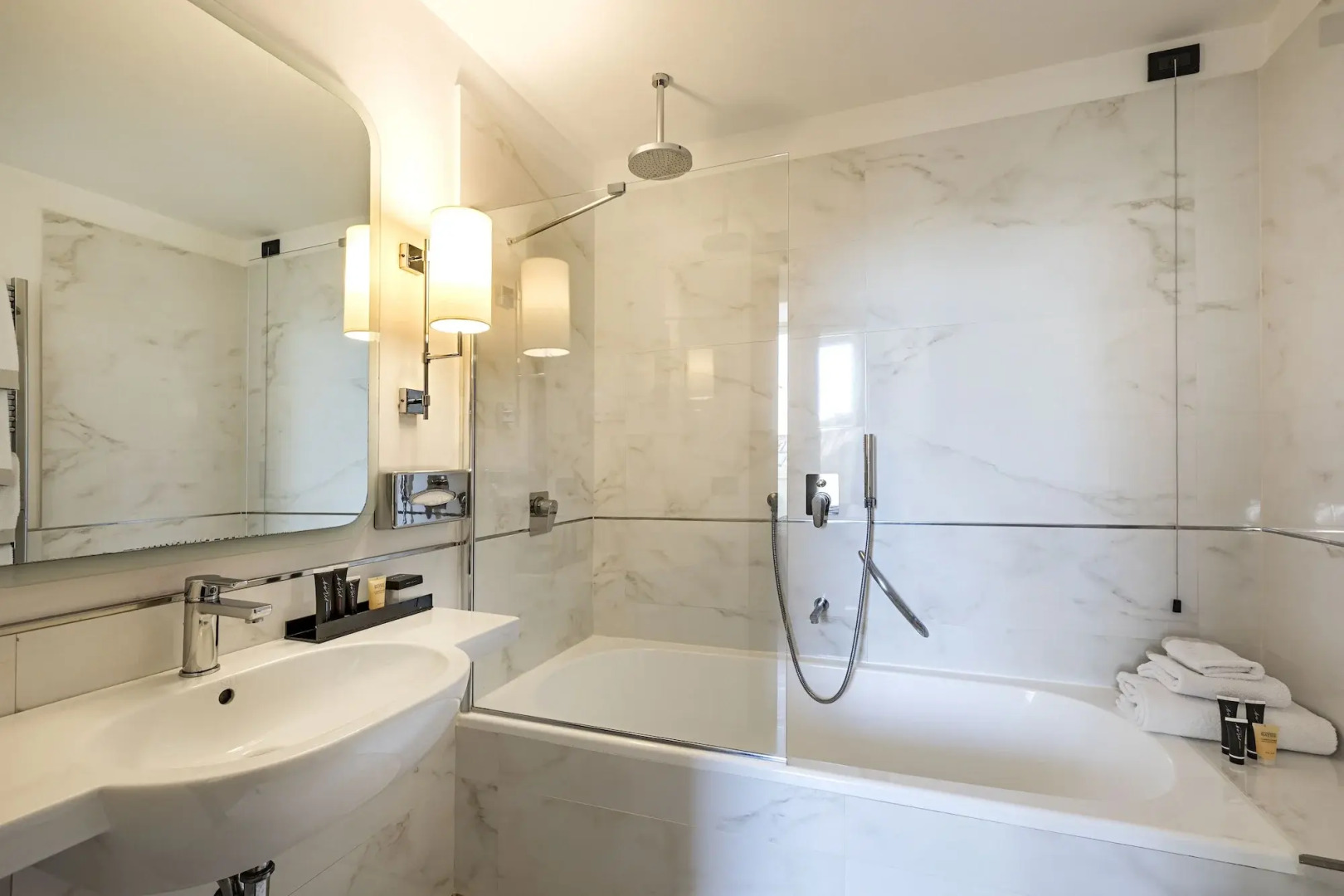 The Independent Hotel