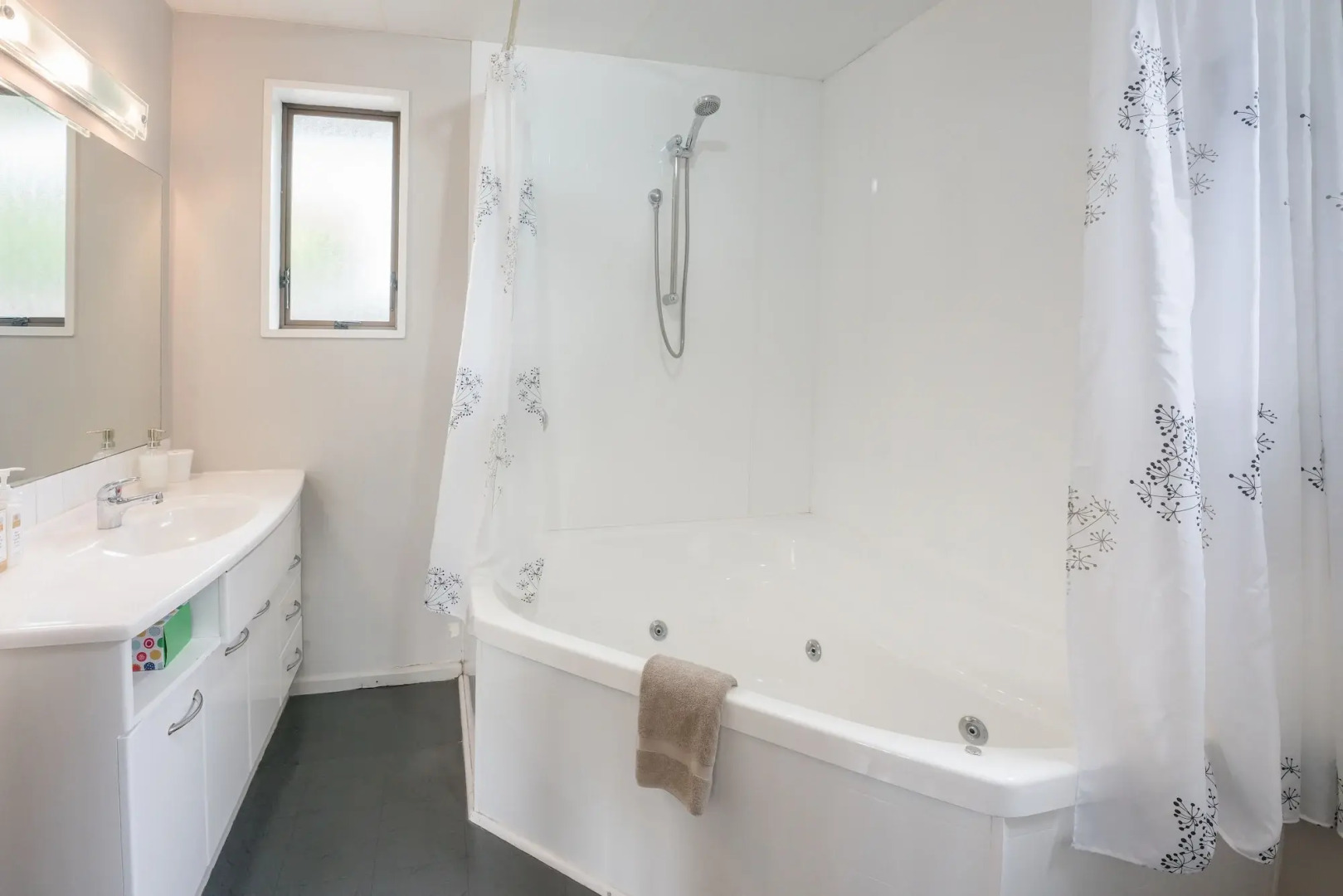 Strathern Motor Lodge