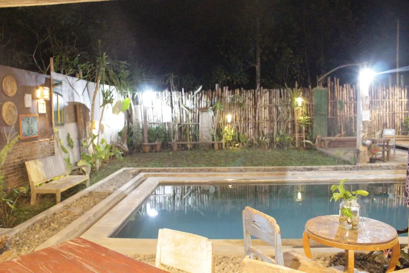 Omah Kulon Cabins and Pool