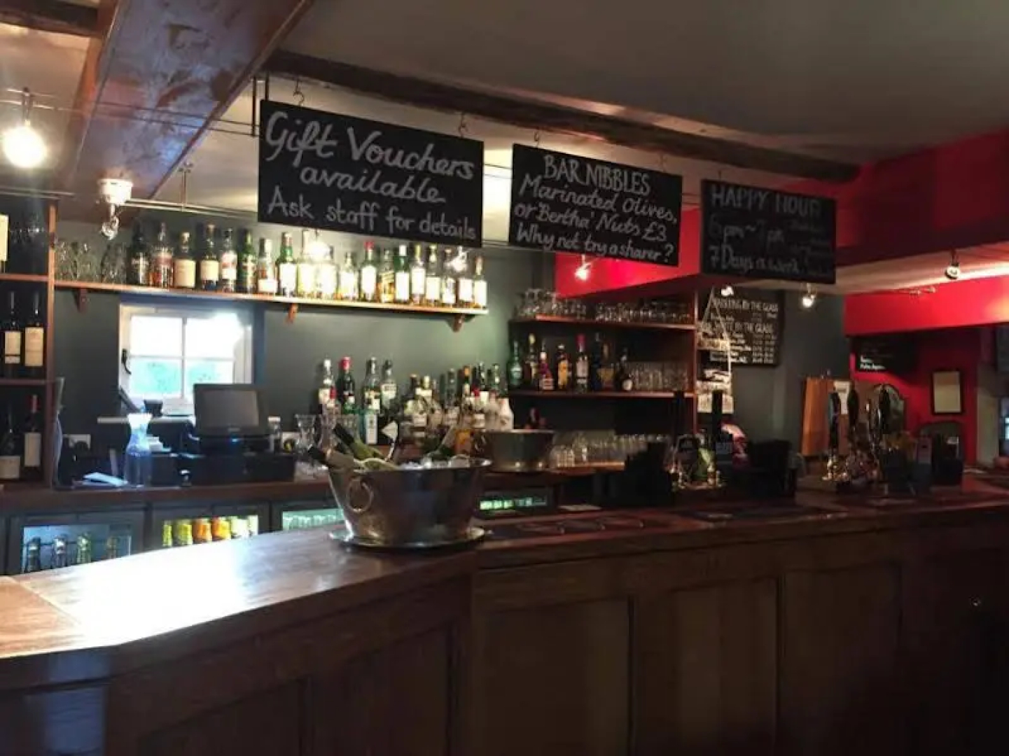 The Oak Tree Inn