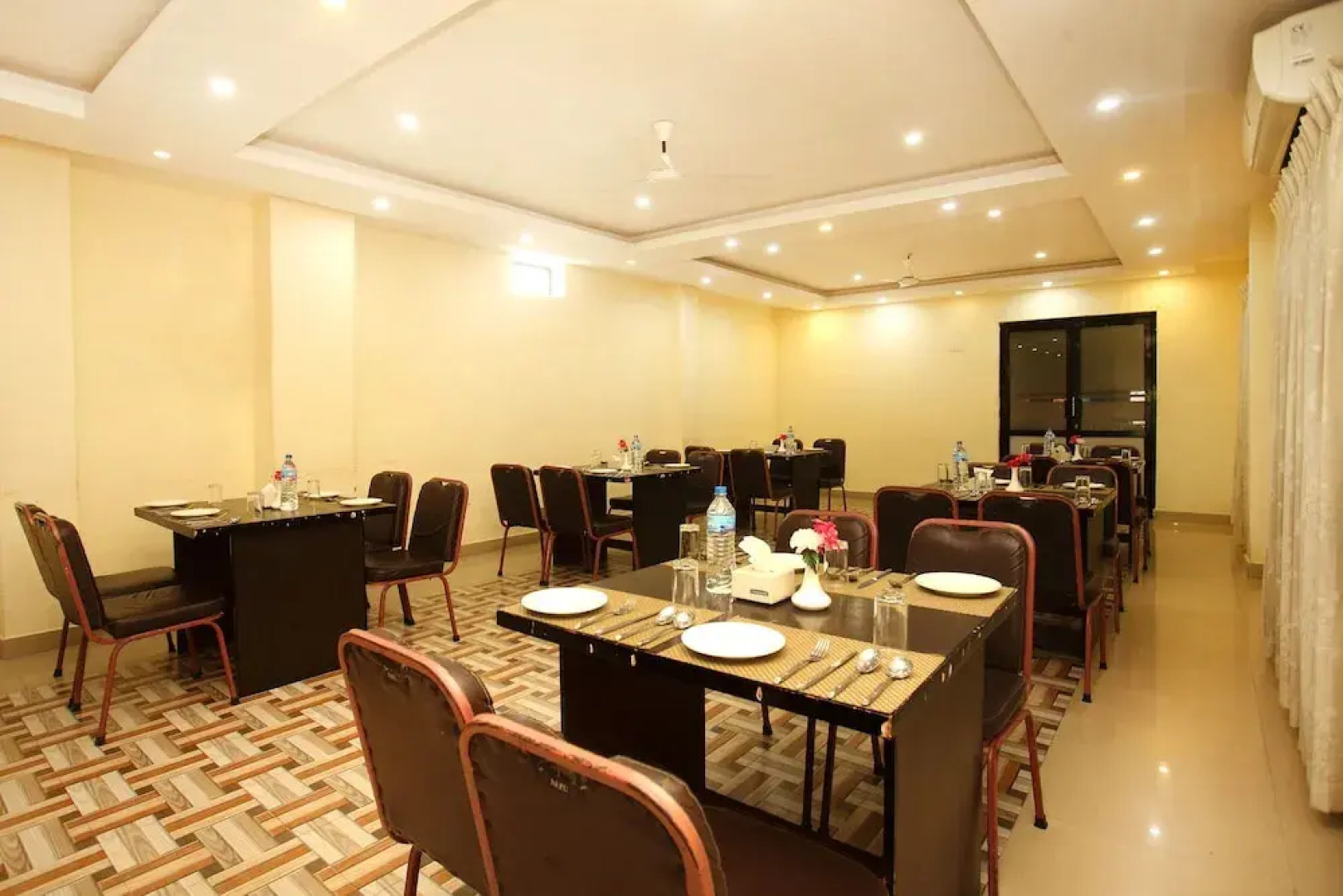 OYO 538 Hotel Castle