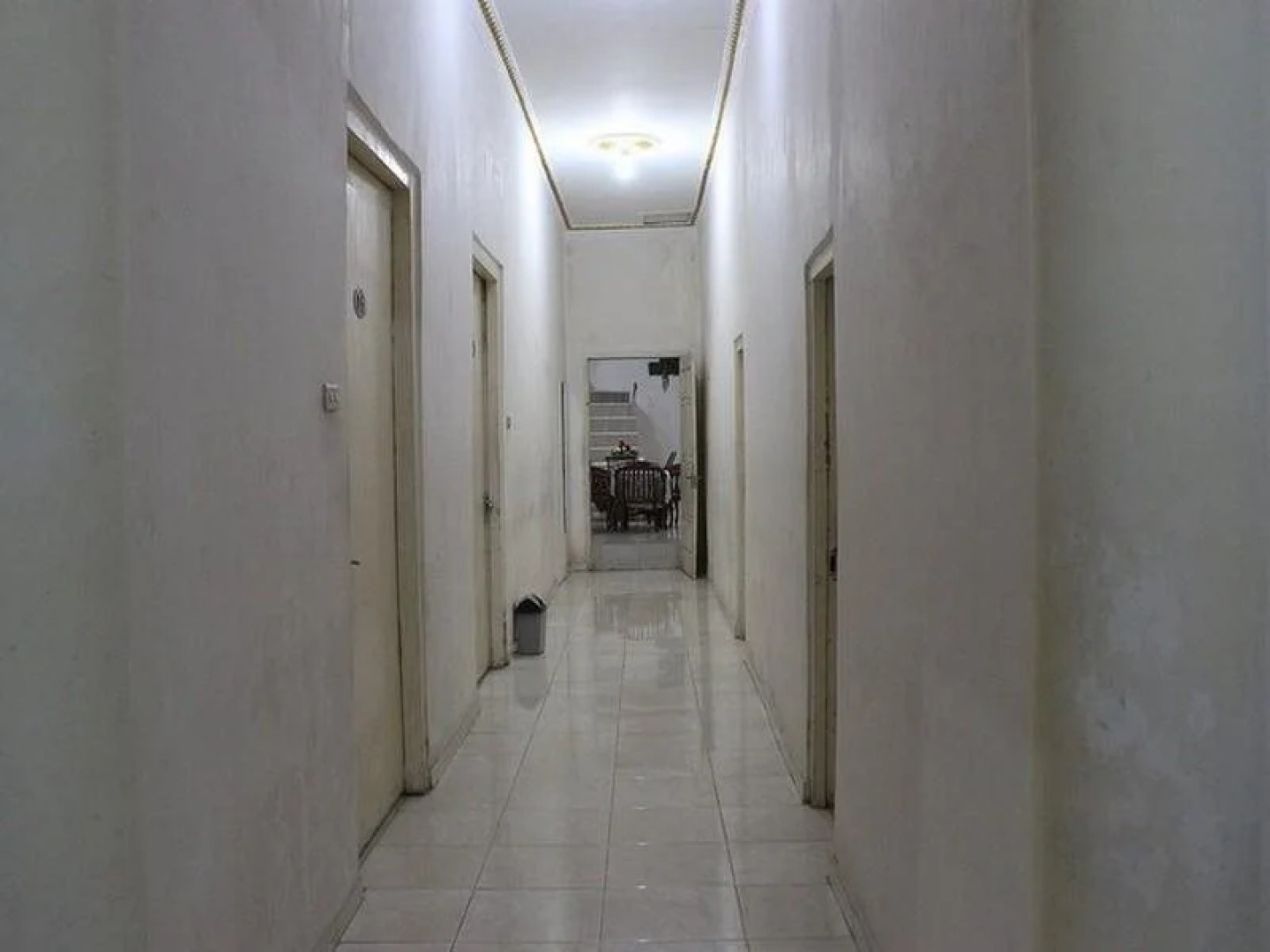 Monalisa Stabas Krui Hotel