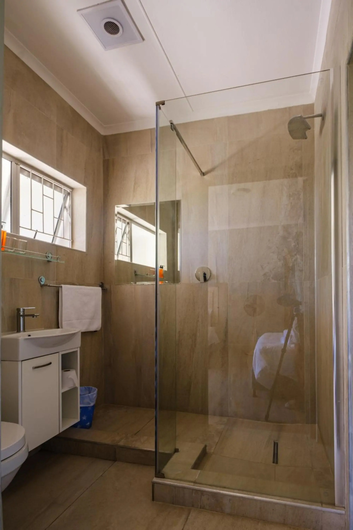 Paternoster Hotel