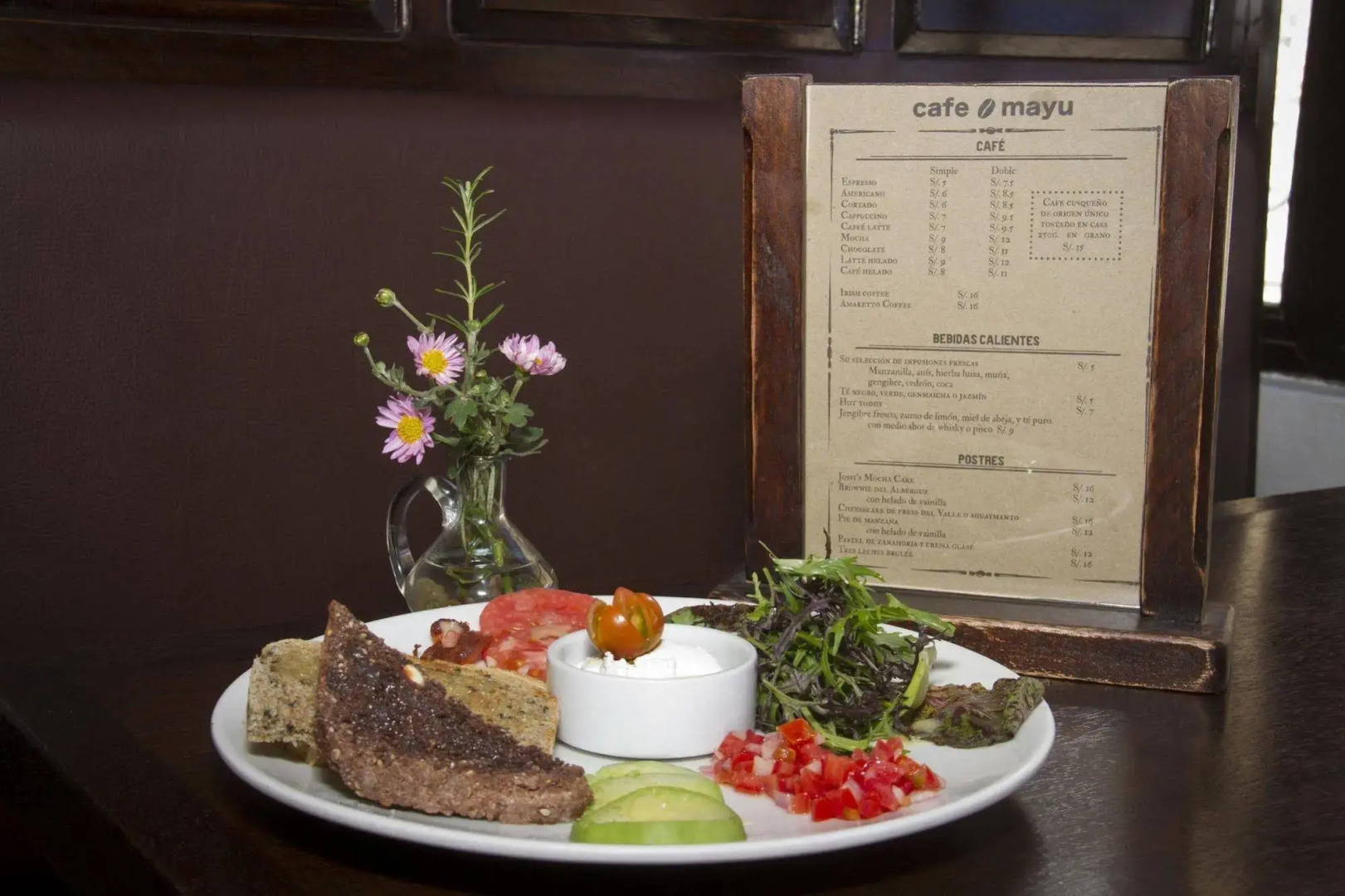El Albergue Ollantaytambo