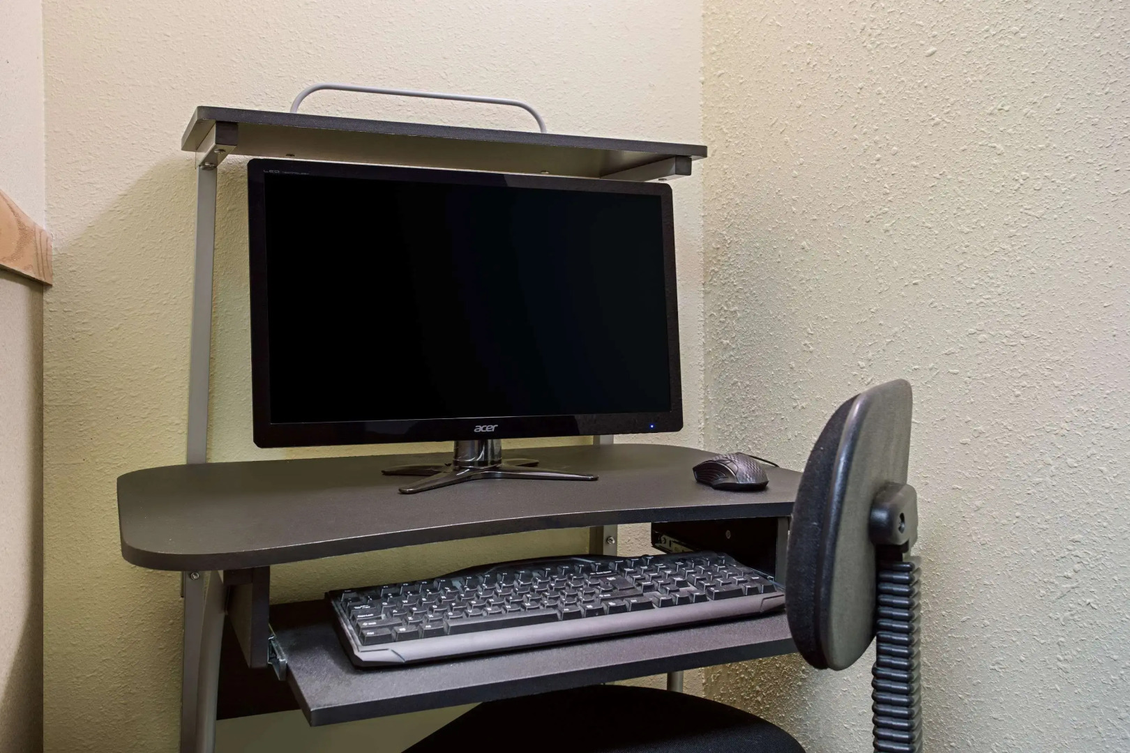 Super 8 by Wyndham Charles City