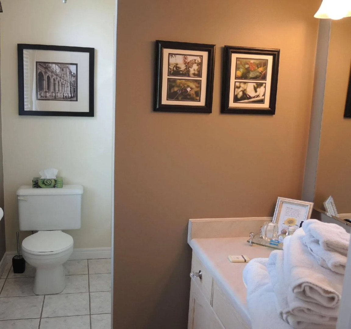 Demi's Place Bed and Breakfast