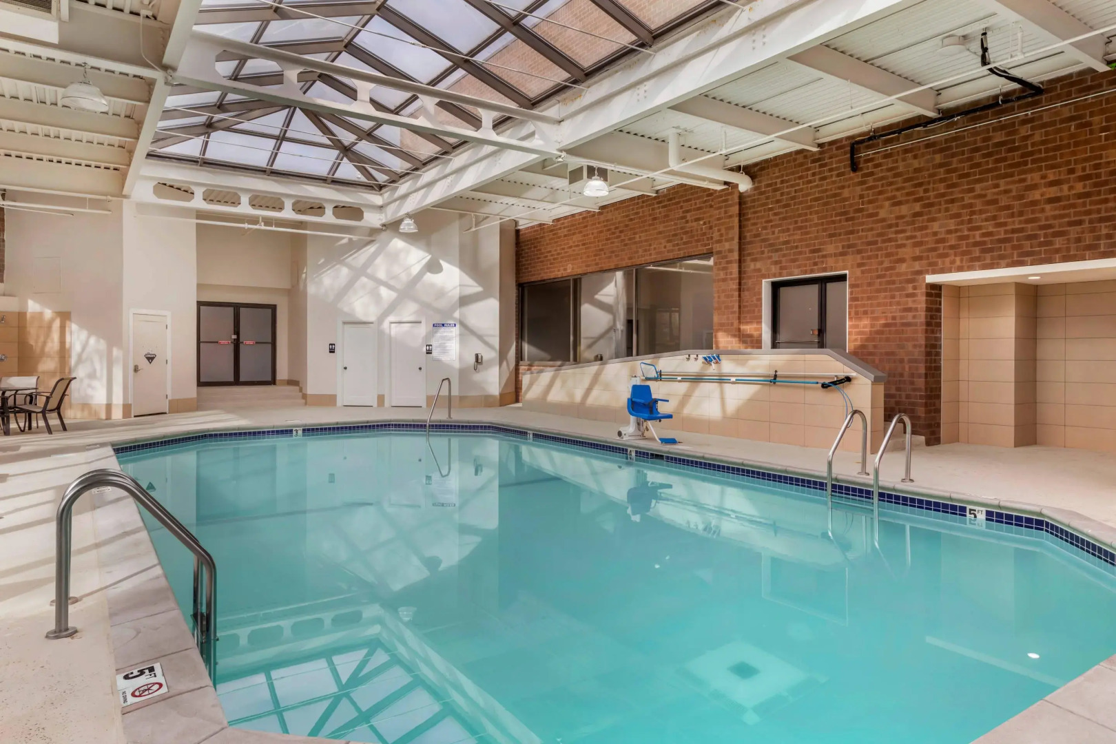 Comfort Inn Brooklyn Center