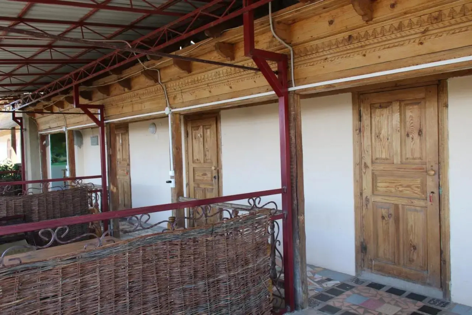 Guest House Caravan Tamchy