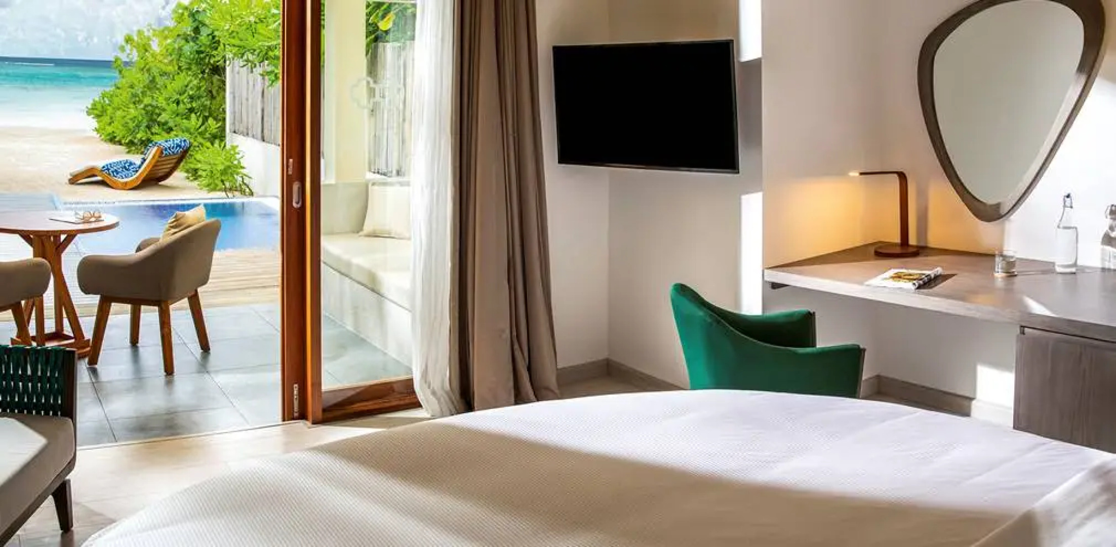 Sun Siyam Romance Island