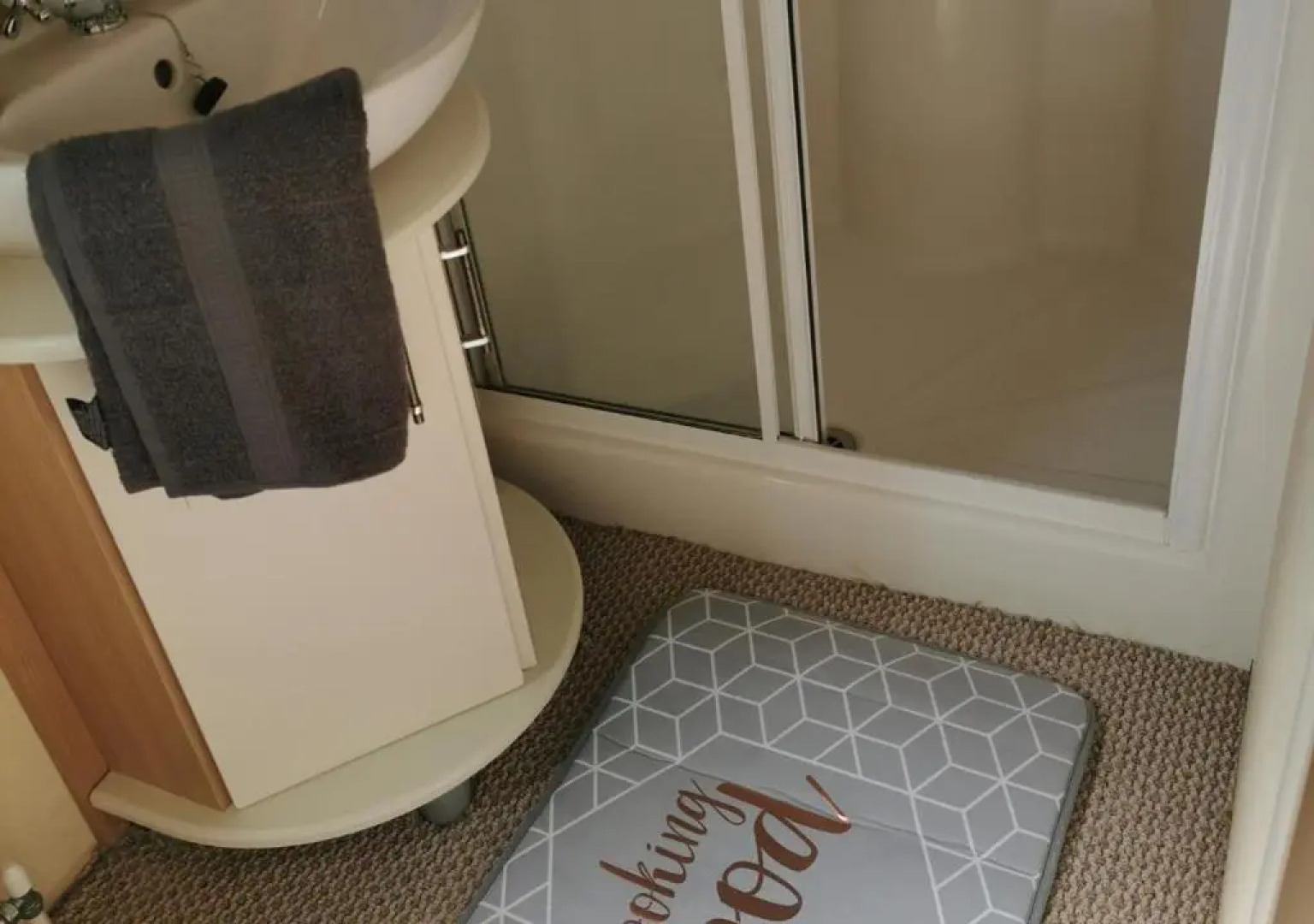 Tranquil 6 Berth Luxury Holiday Home