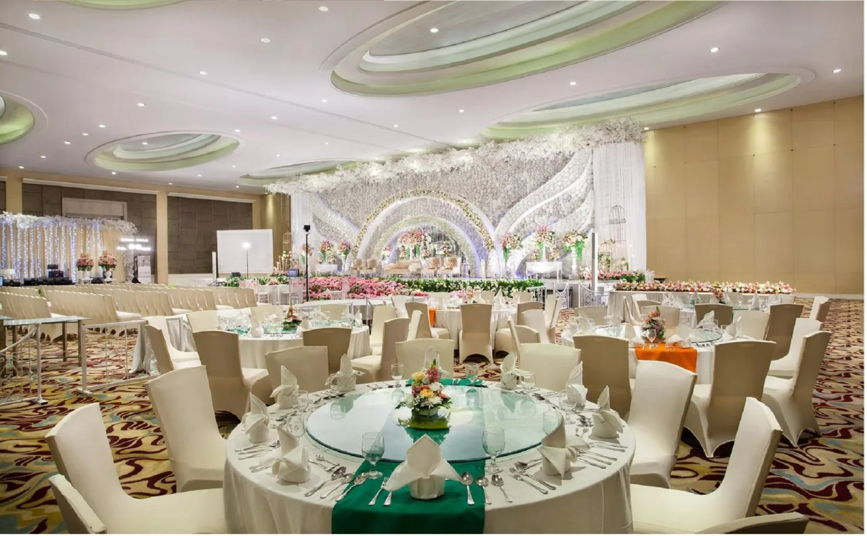 HARRIS Hotel & Conventions Festival Citylink Bandung