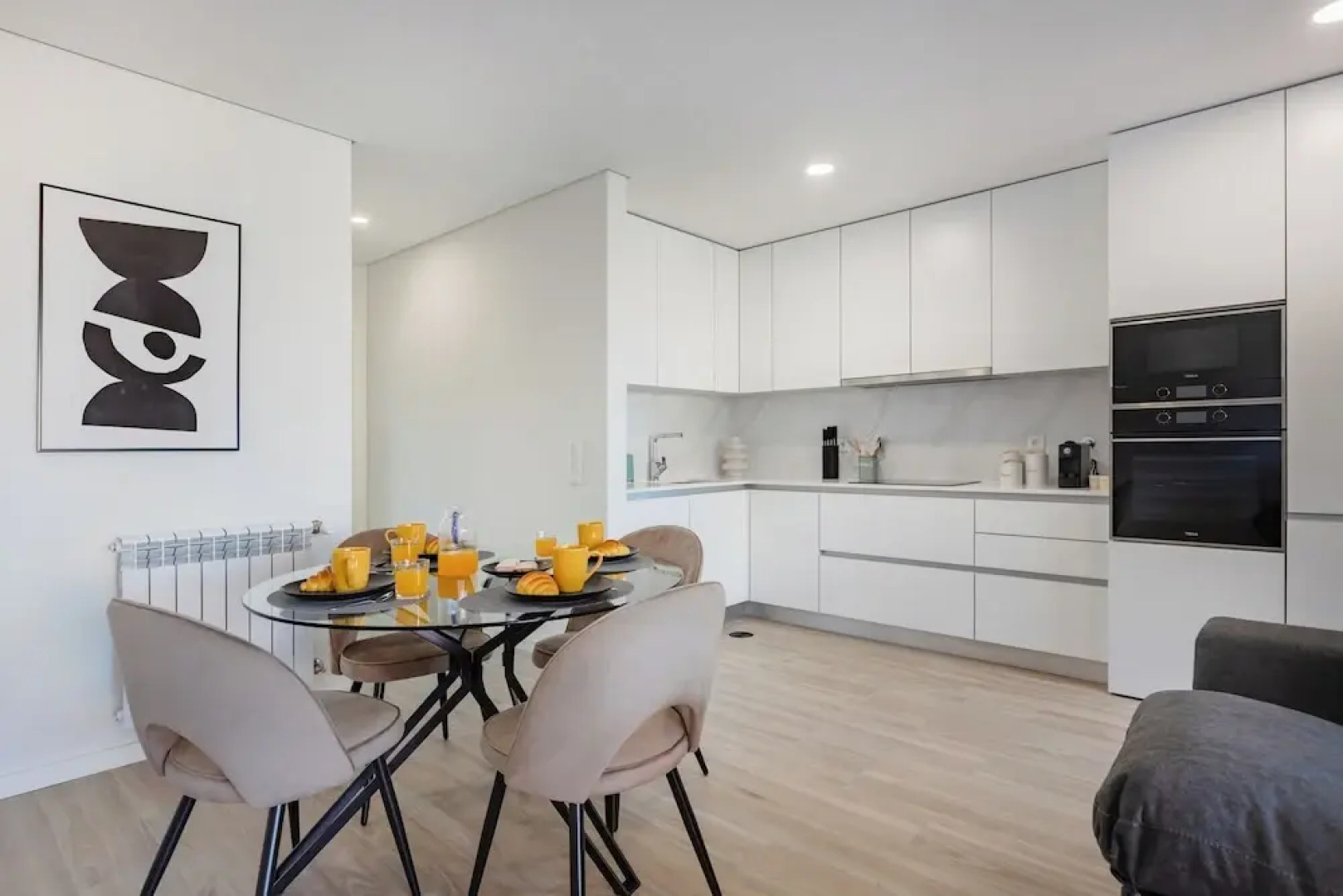 The Pine Flat with Pool at Furadouro