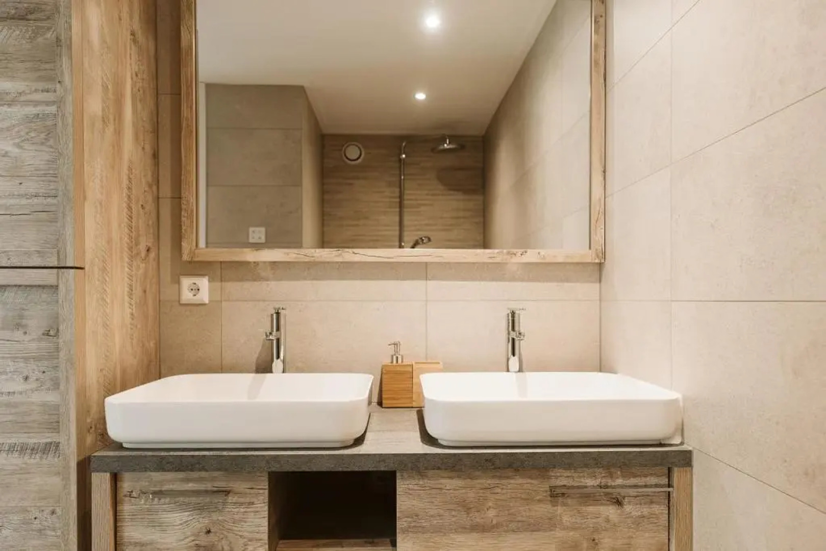 Linde 2 - Klepperstee Ouddorp - NOT FOR COMPANIES