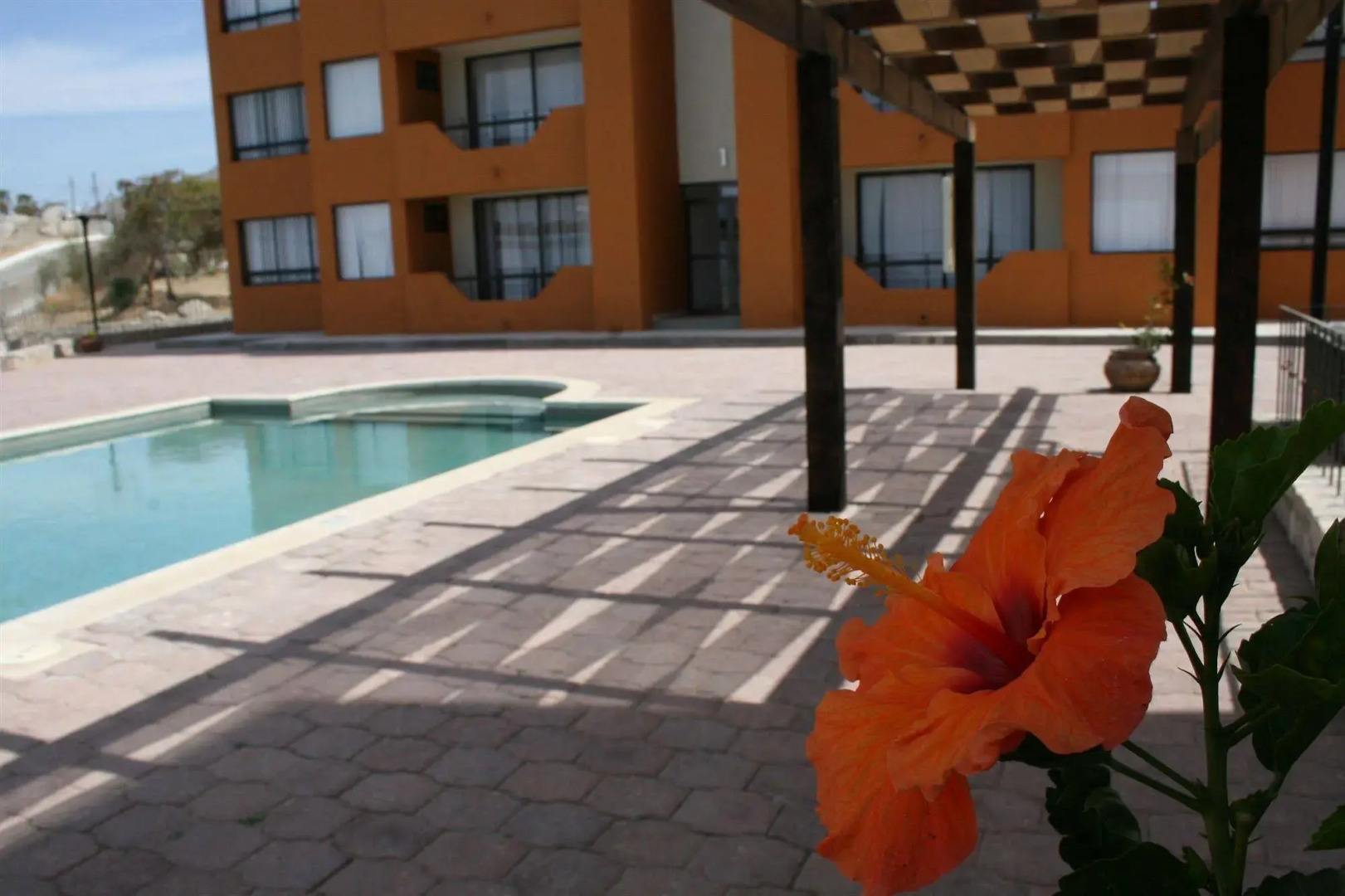 Sunrock Hotel and Suites