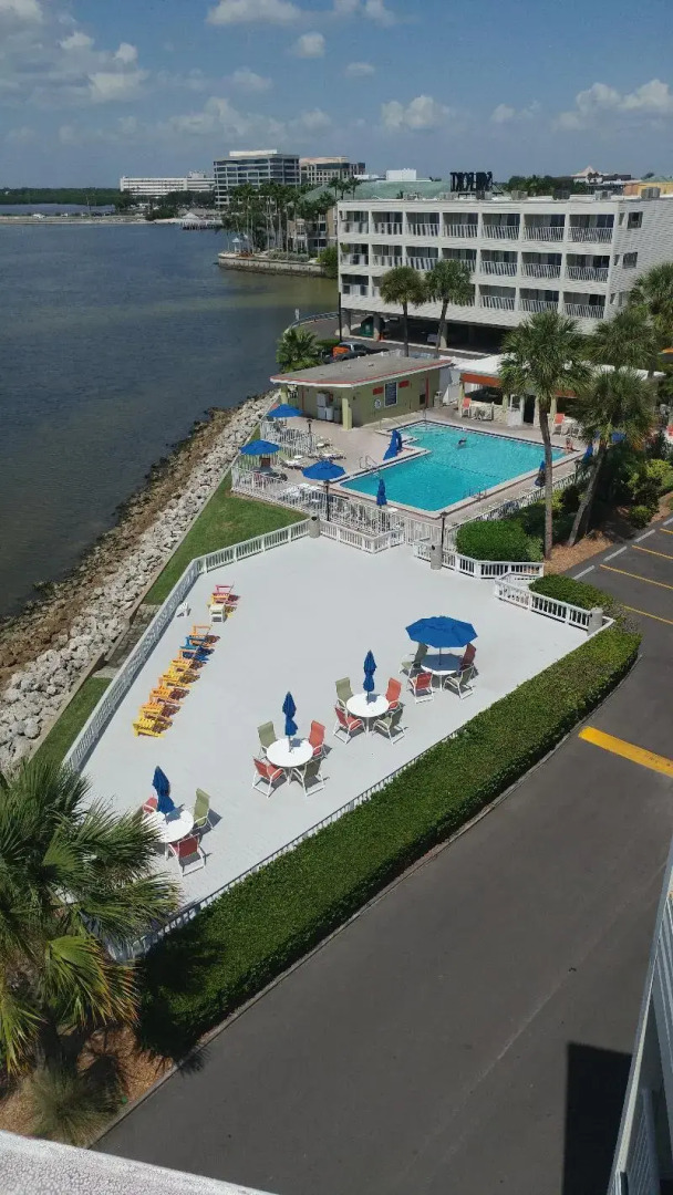 Sailport Waterfront Suites