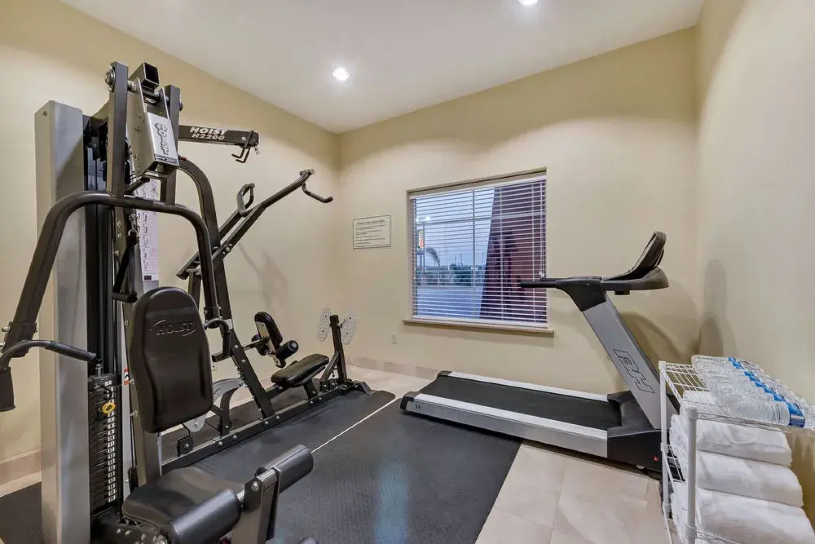 Best Western Plus Arena Inn & Suites