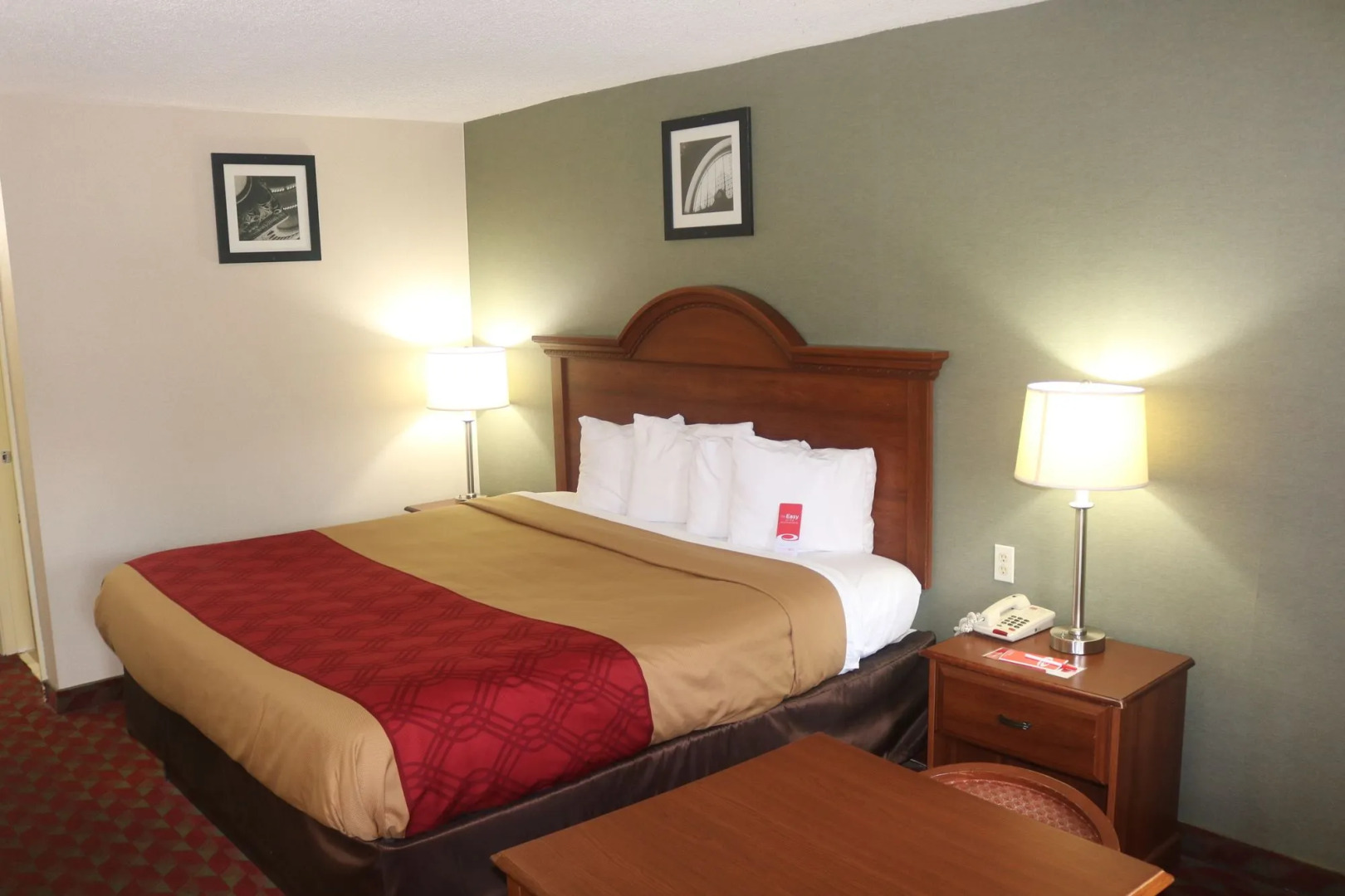 Econo Lodge Huntington - Barboursville University Area
