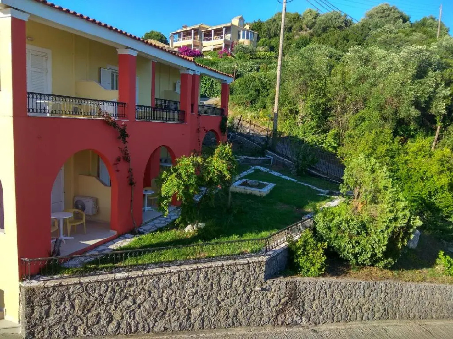 Elite Corfu - Adults Friendly