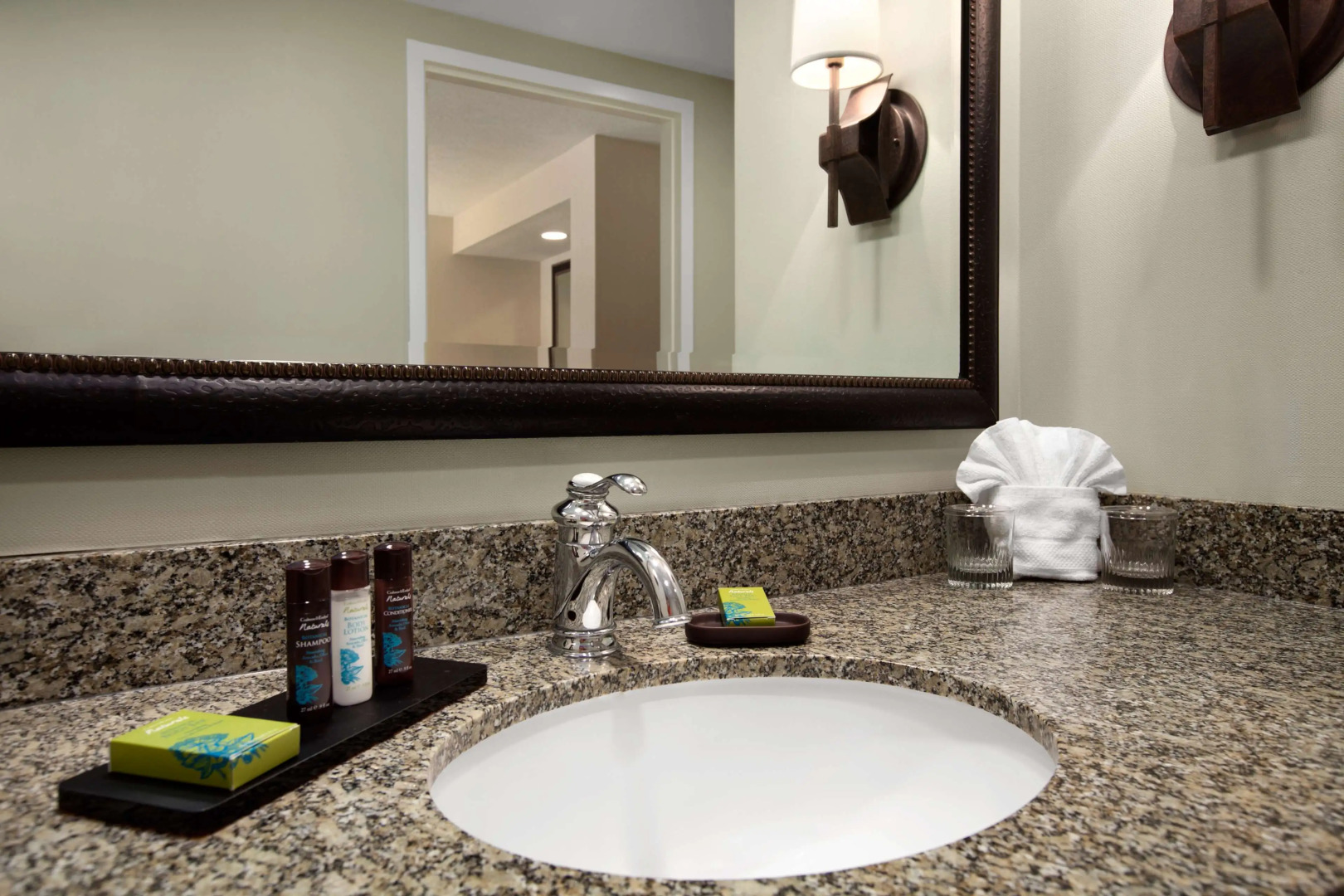 Embassy Suites La Quinta Hotel & Spa