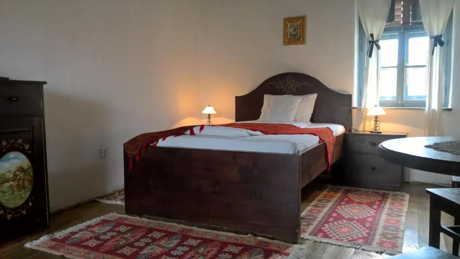 Casa cu zorele, Crit 189