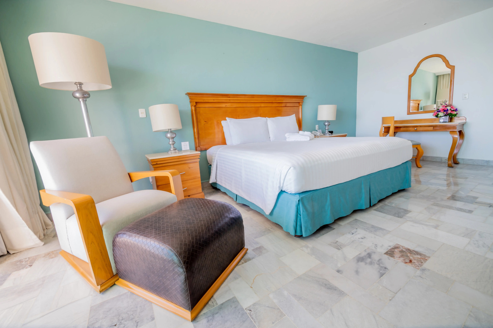 Hotel Emporio Acapulco