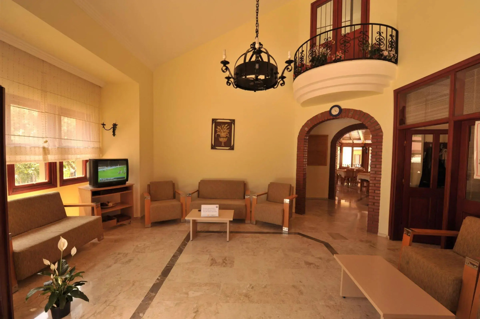 Belcehan Beach Hotel