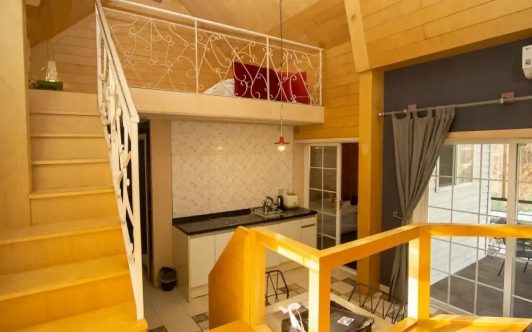 Pocheon Joey Tomato Pension