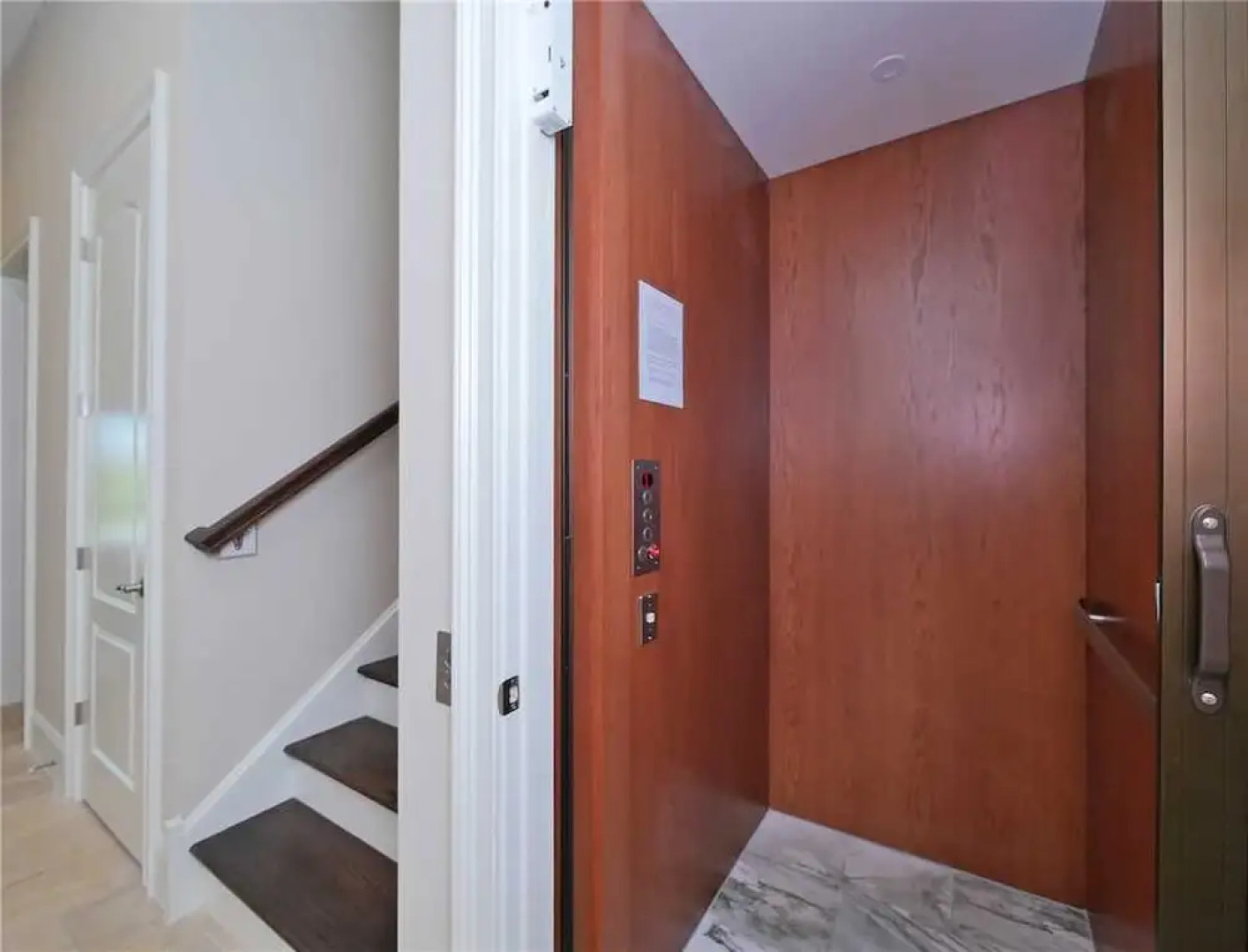 Cinnamon Beach Nautilus Ocean Front - Six Bedroom Condo