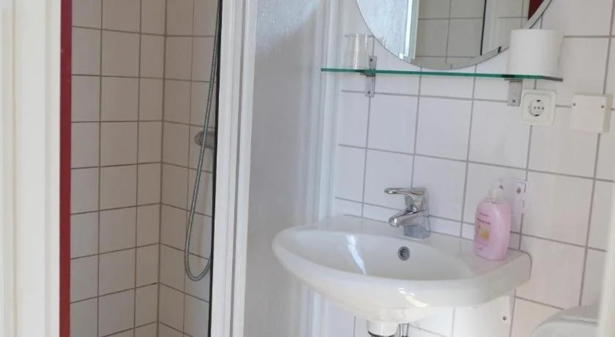 Lekanders Bär & Boende