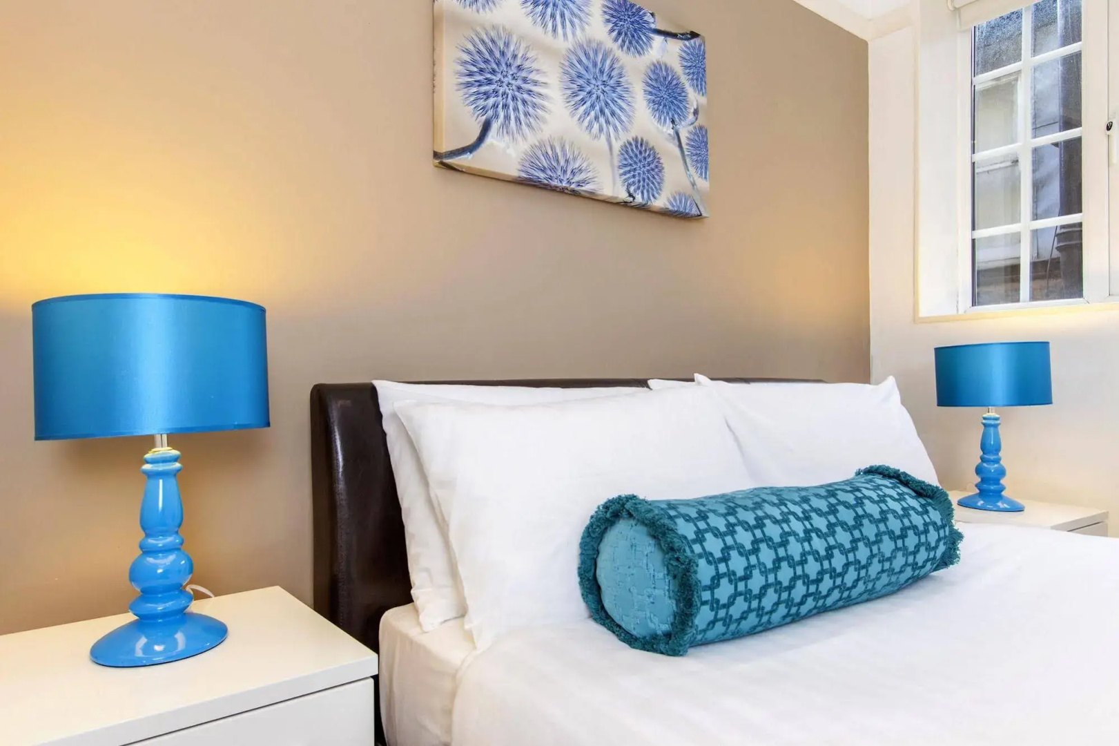 Club Living - Liverpool Street Apartments
