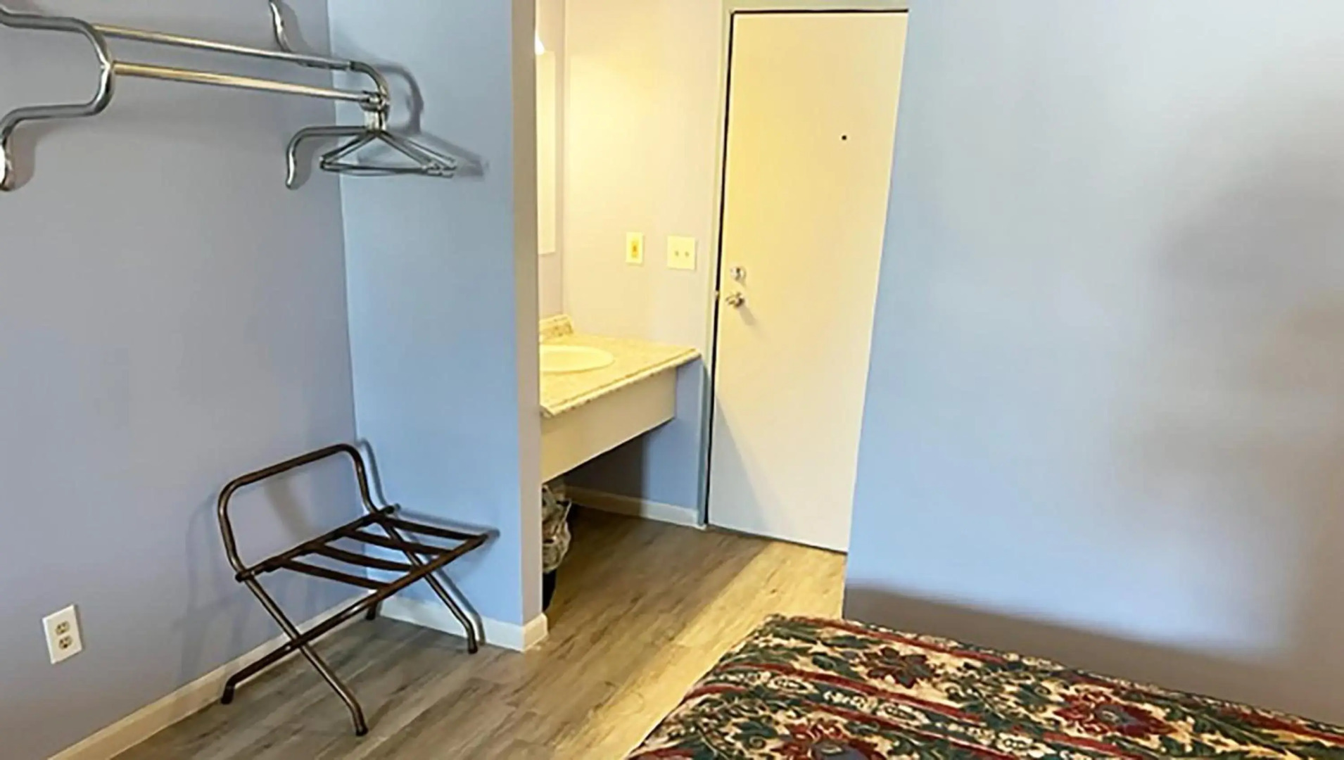 Countryside Inn Motel