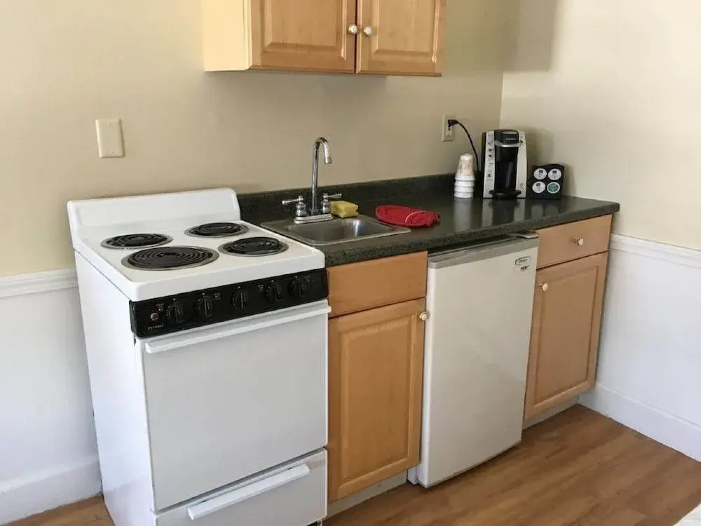 Highland Lake Resort