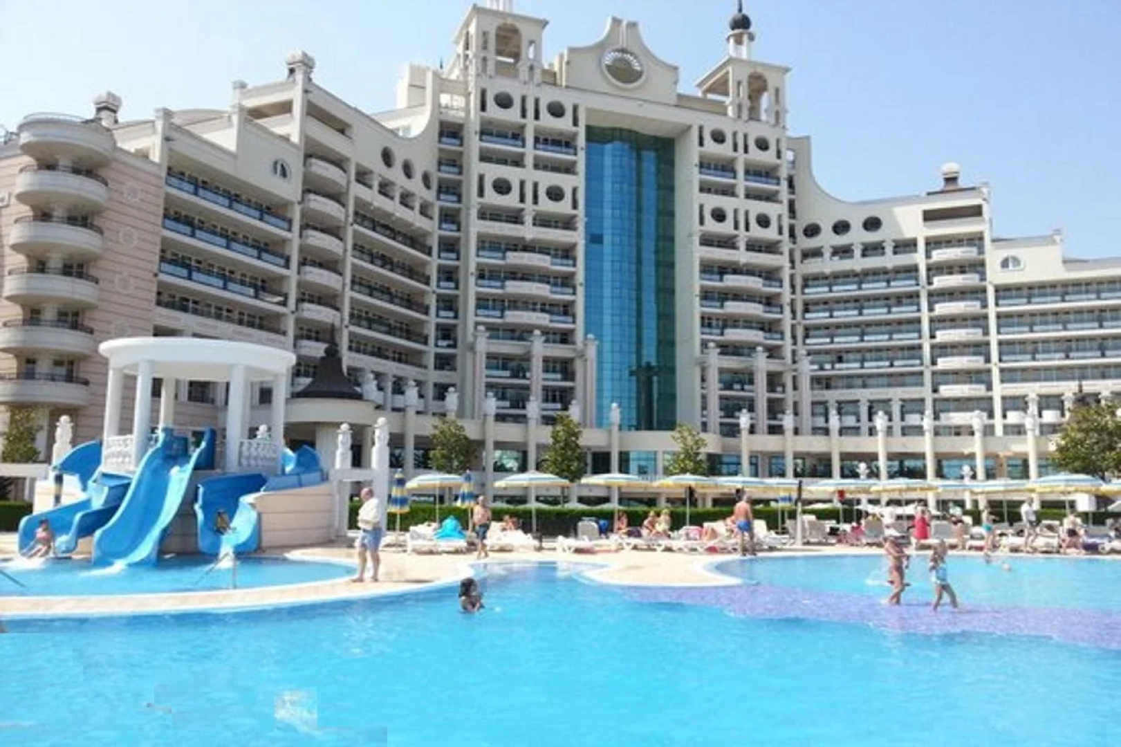 Sunset Resort