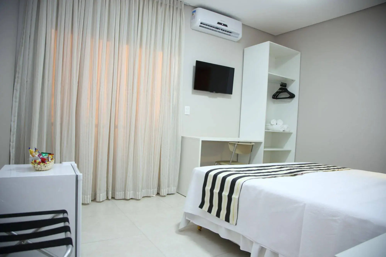 Ventura Hotel