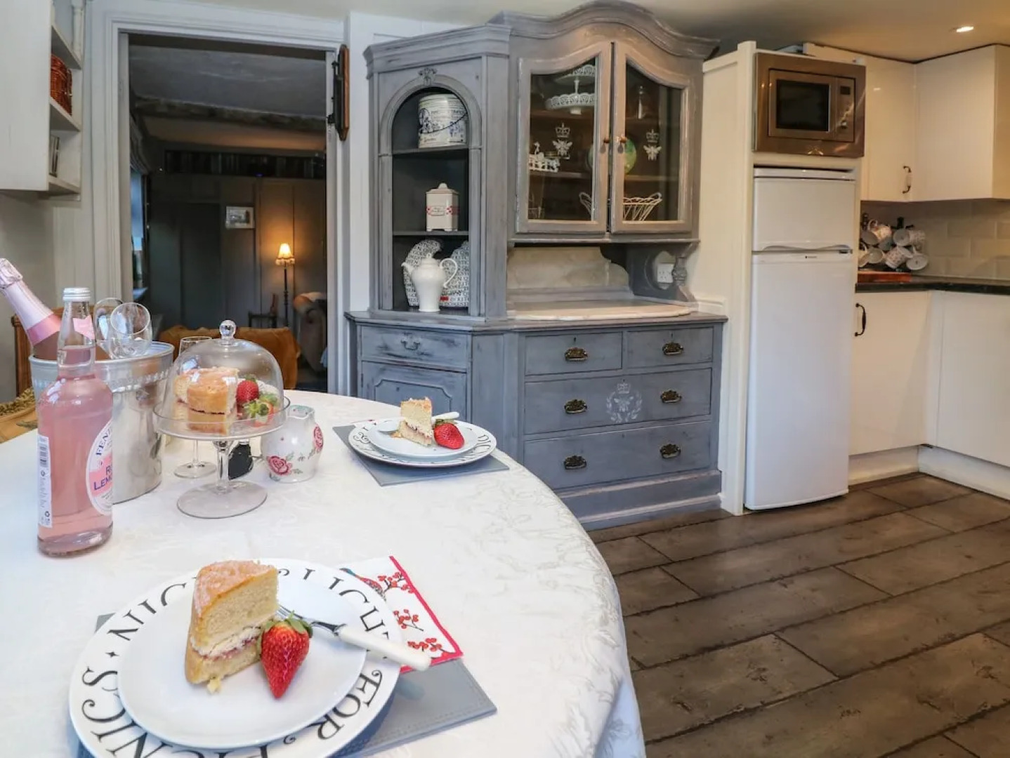 The Old Clock Makers