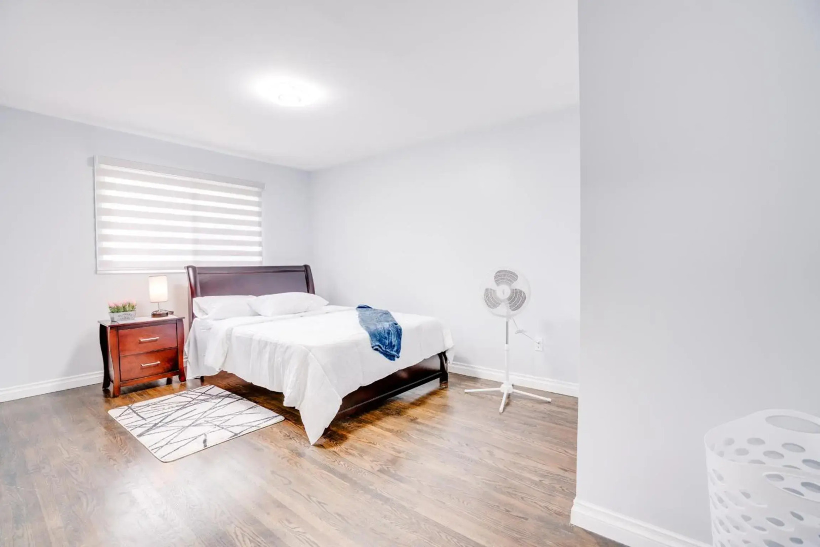 Tranquil & Cozy 30 min to Toronto ~ Backyard ~ Pkg