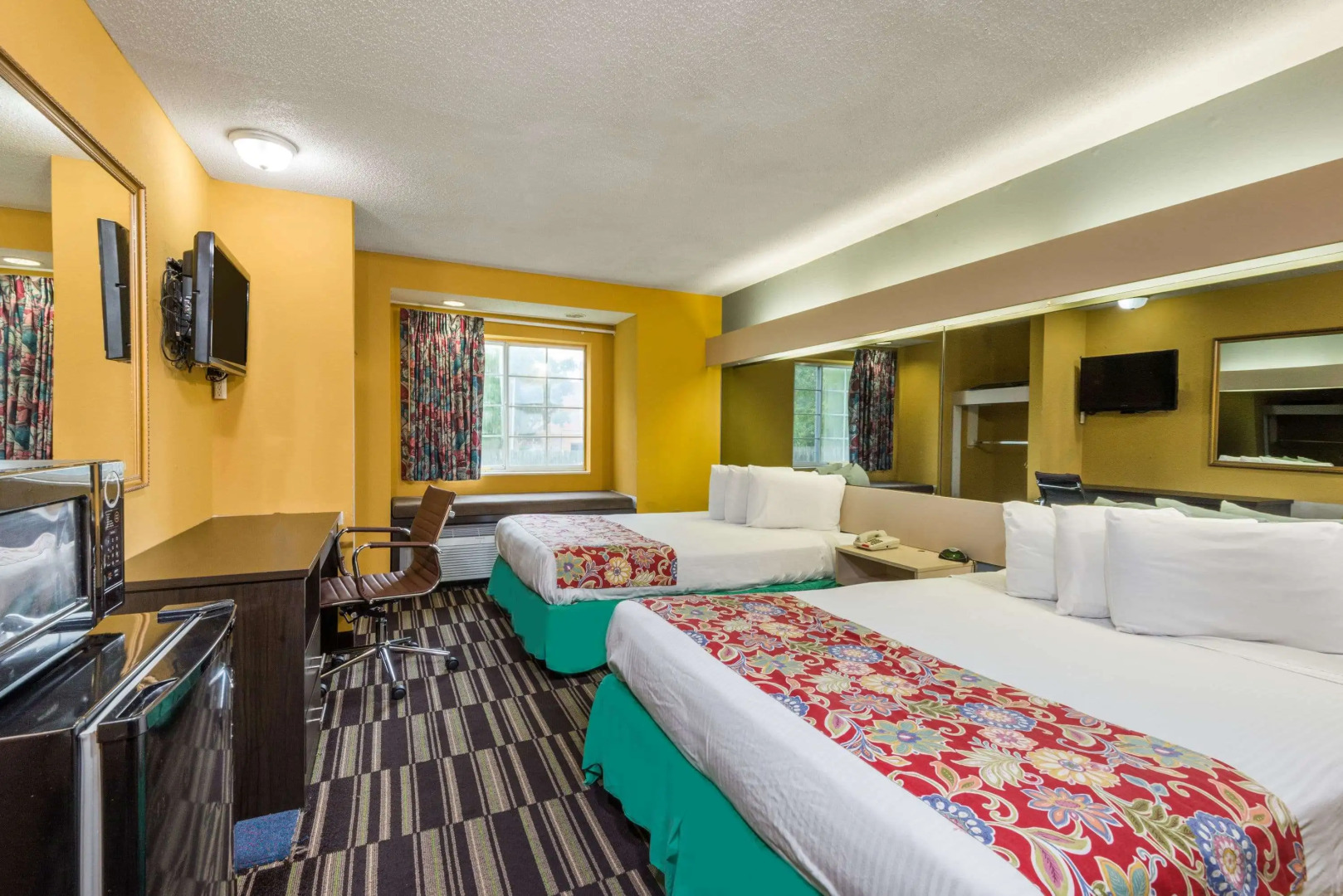 Microtel Inn & Suites by Wyndham Dayton/Riverside OH