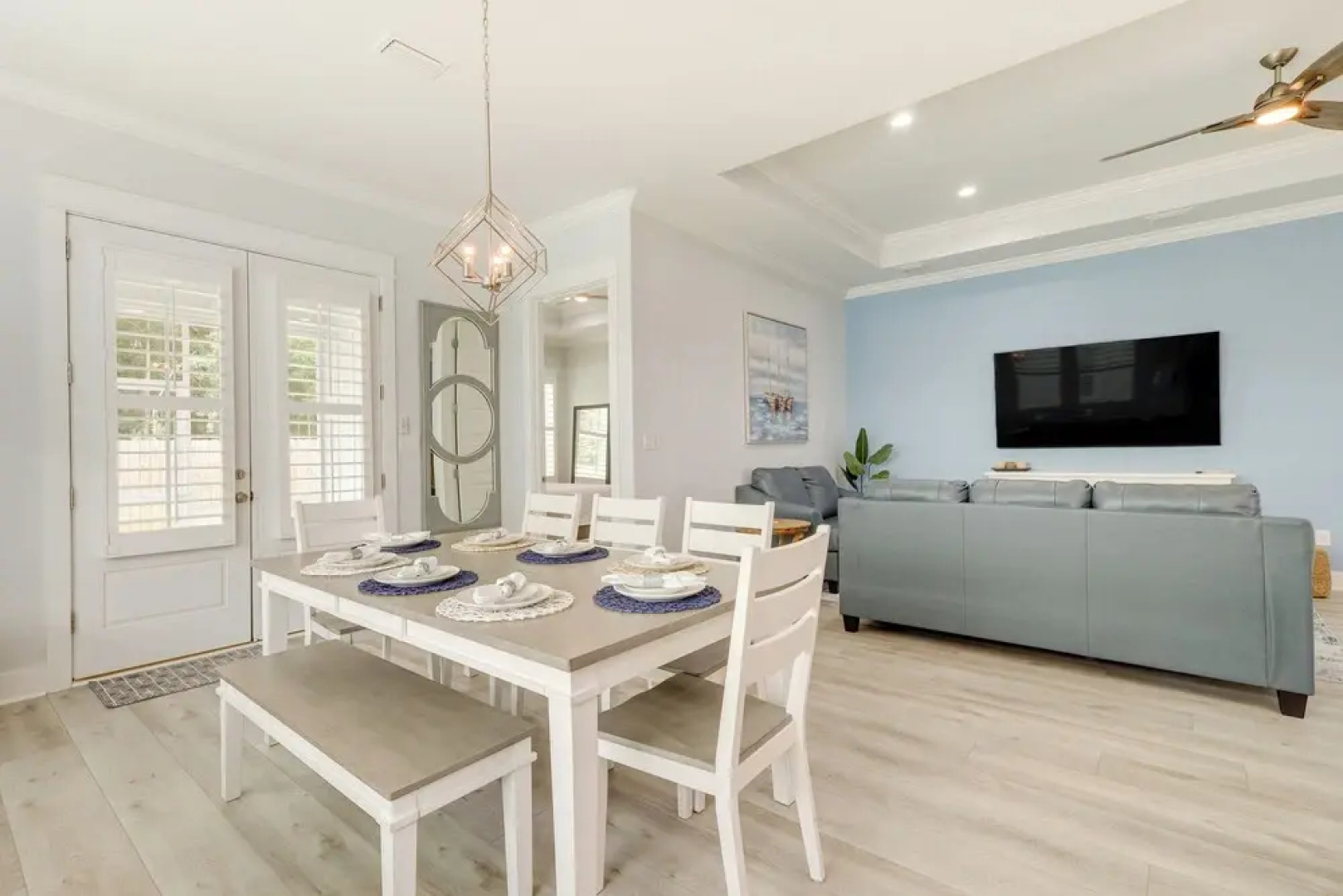 Bright Foley Home w/ Patio - 7 Mi to Wharf & Beach