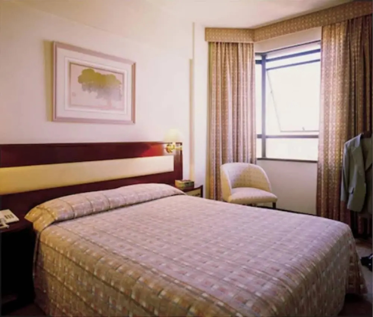 L Hirondelle Apart Hotel