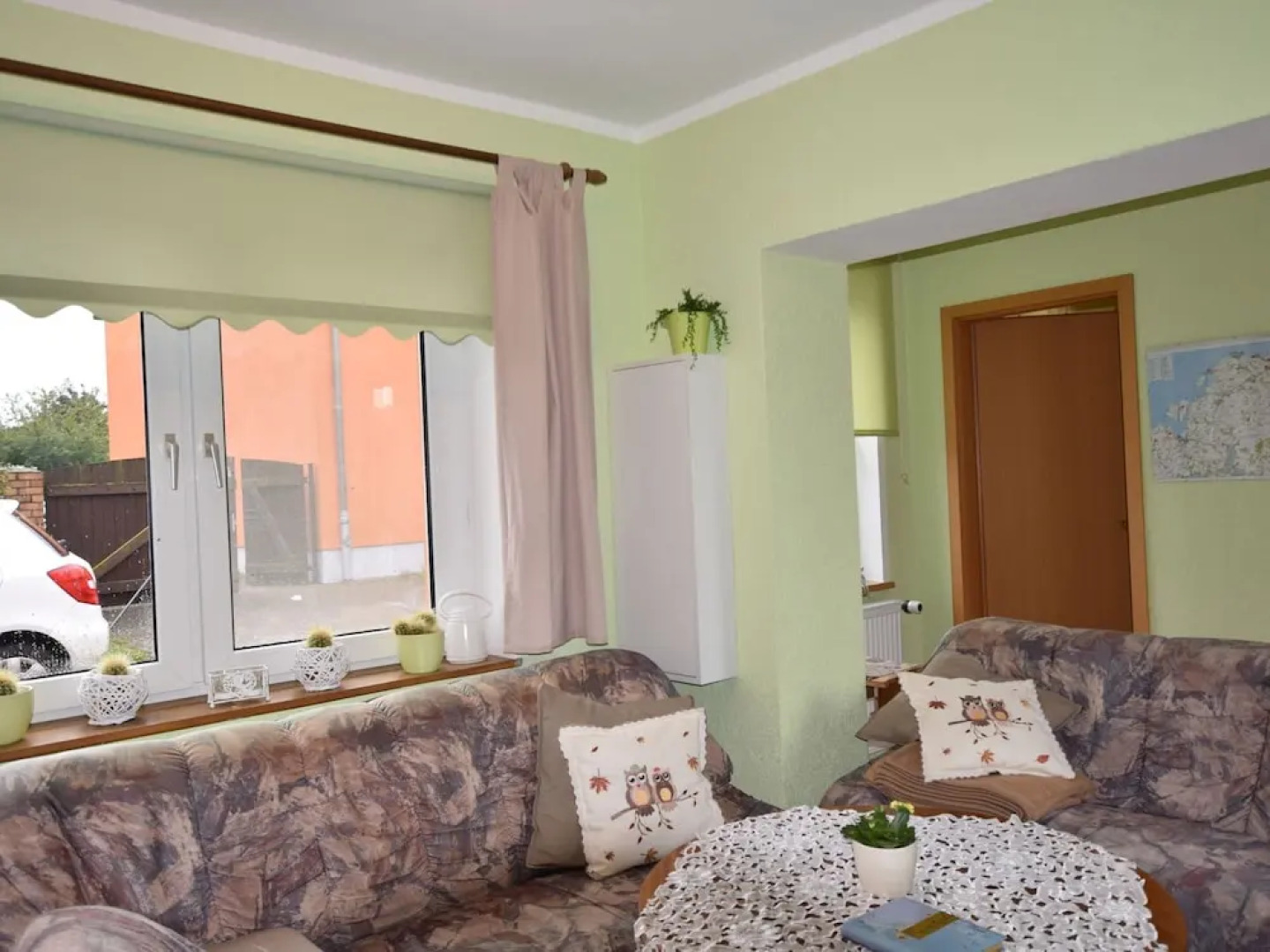 Quaint Bungalow in Reddelich near Baltic Sea Coast