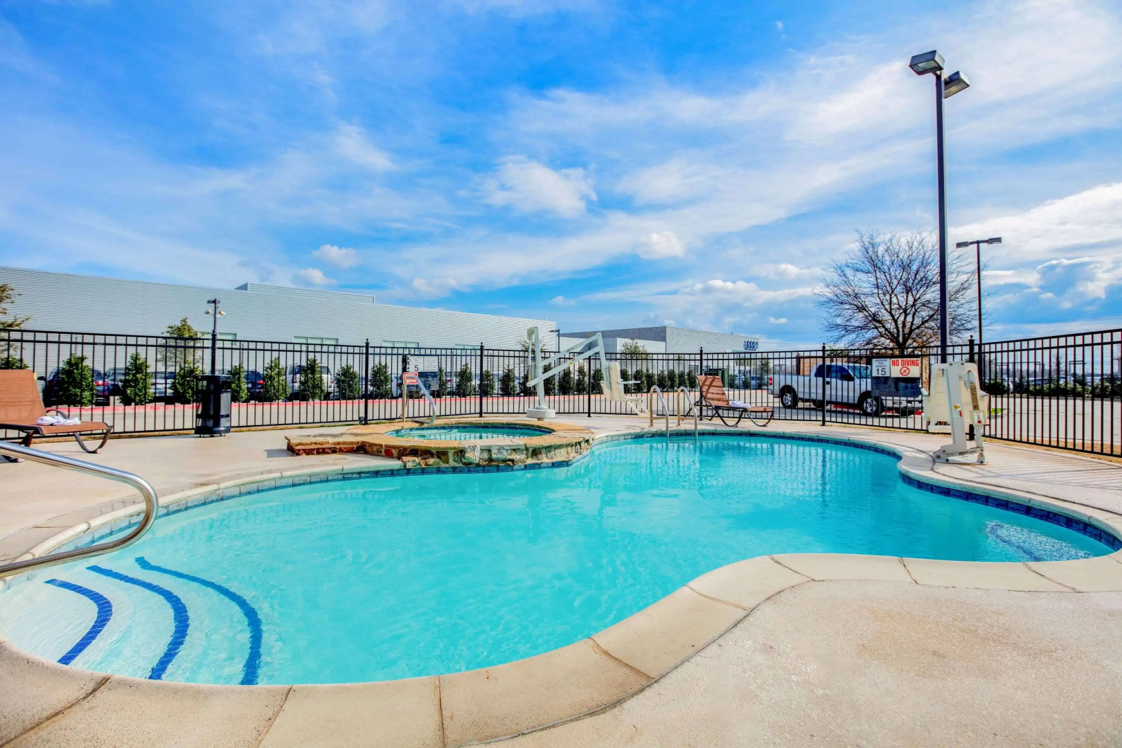 La Quinta Inn & Suites by Wyndham McKinney