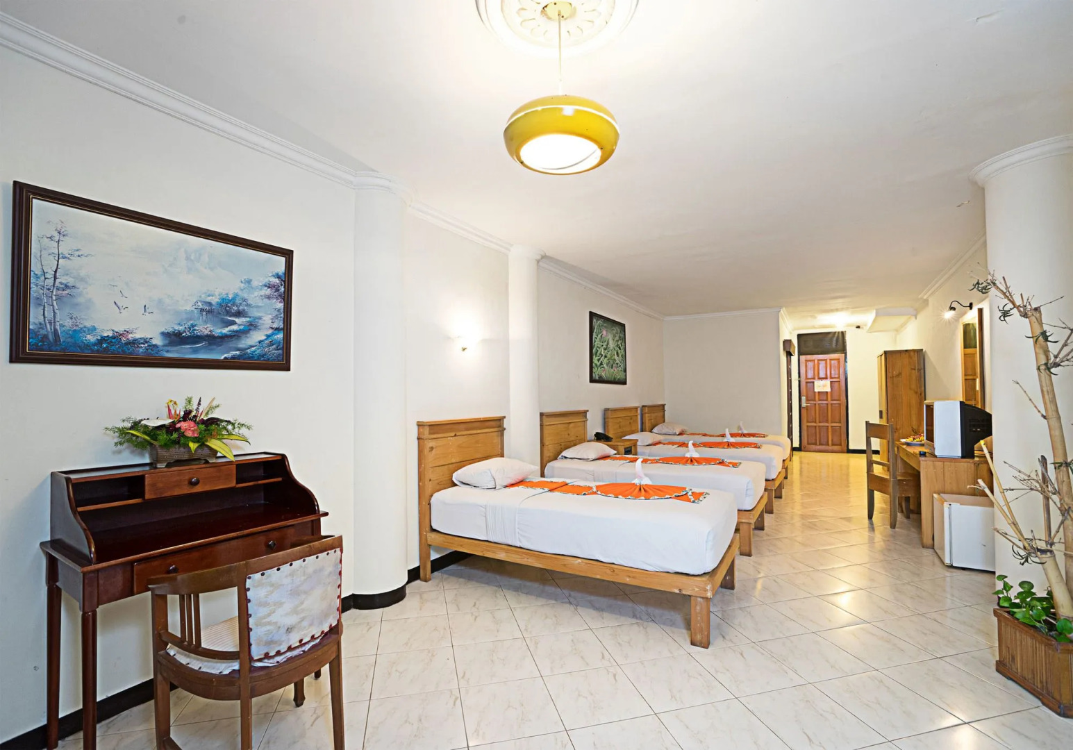 Royal Hotel and Convention Tretes