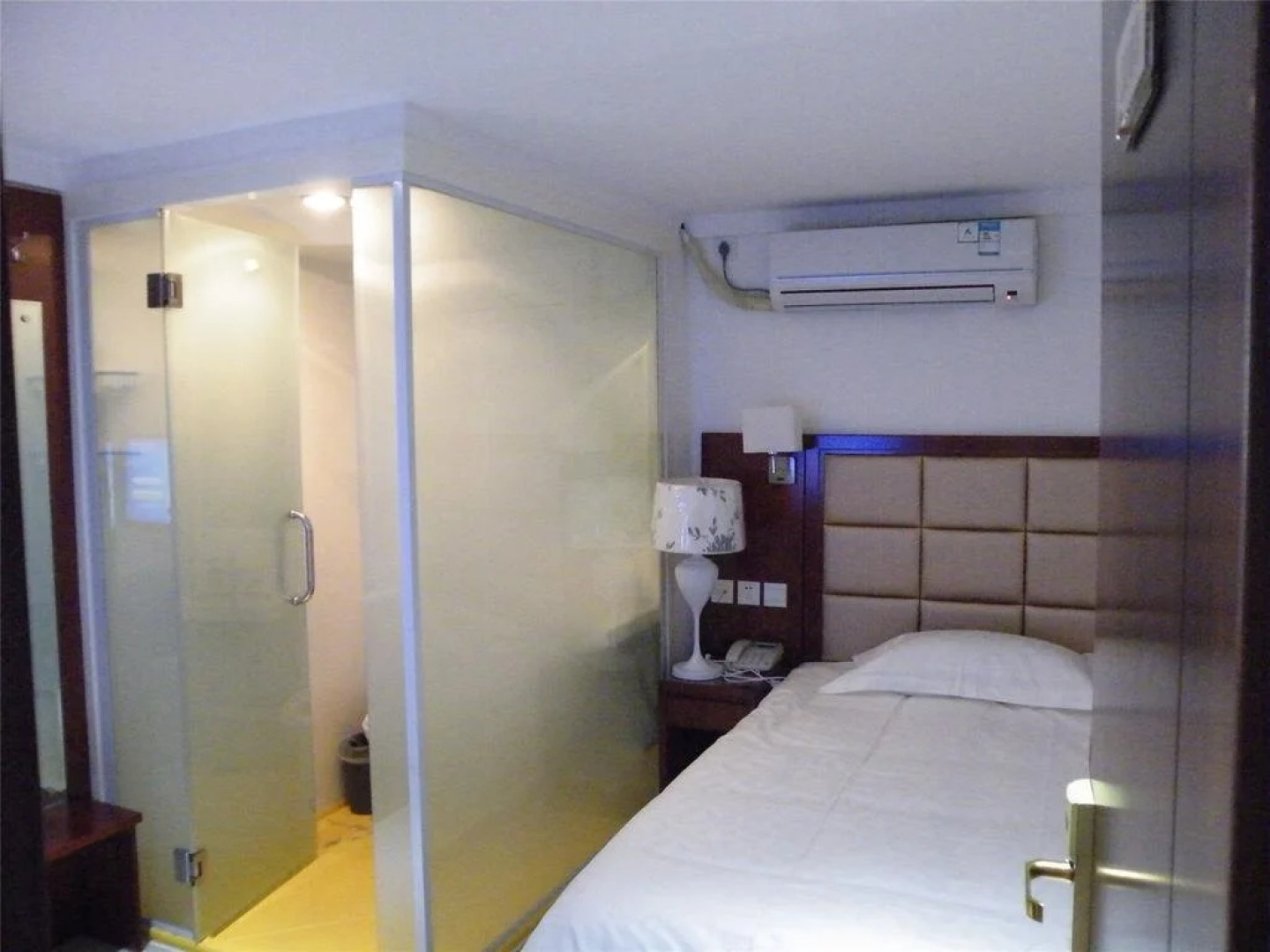 Anqing Shangfeng Business Hotel