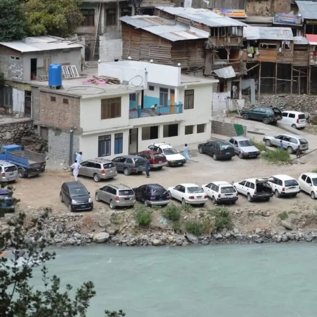 Zahoor Hotel And Restaurant