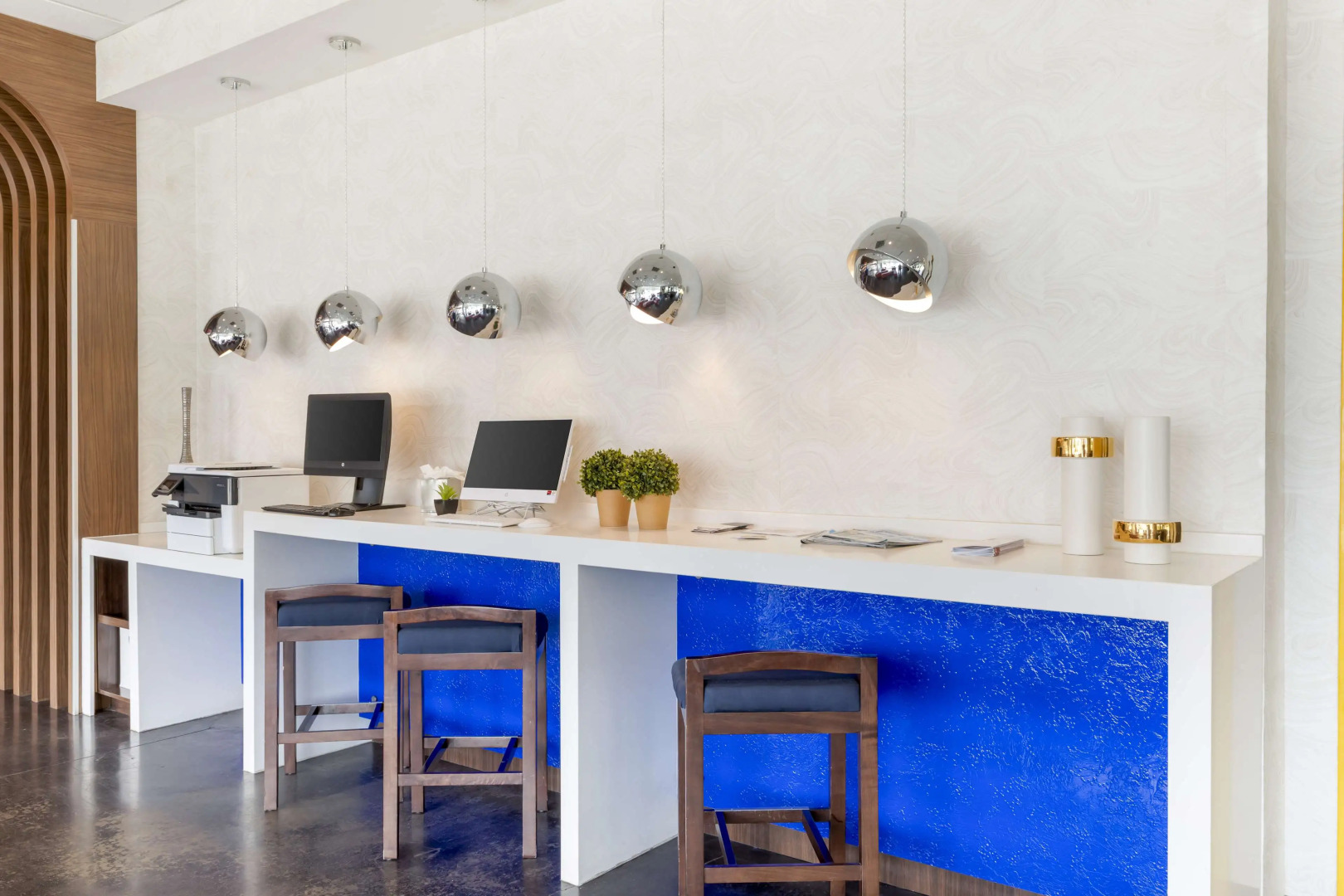 GLō Best Western Dallas South DeSoto