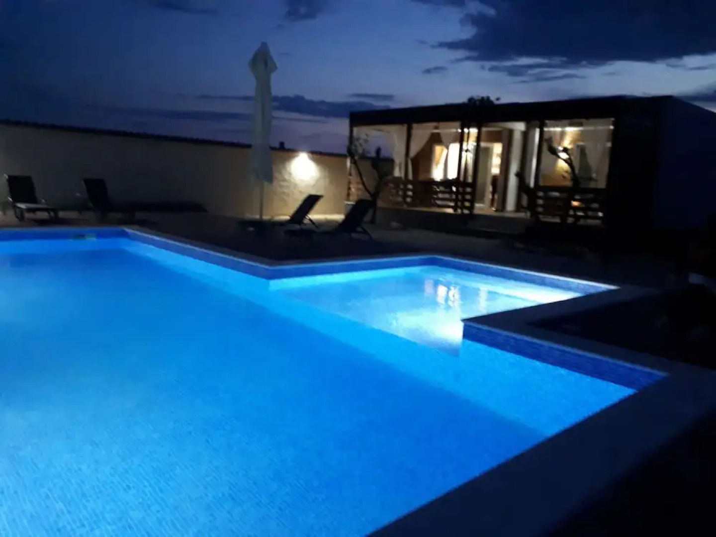 Enticing Holiday Home in Drage With Swimming Pool