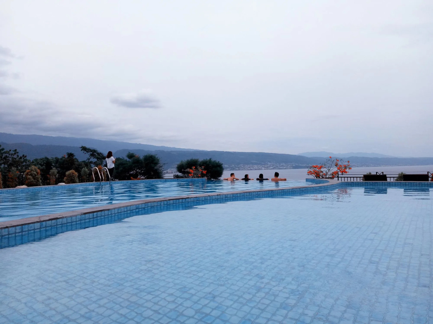 Hotel Santika Luwuk - Sulawesi Tengah