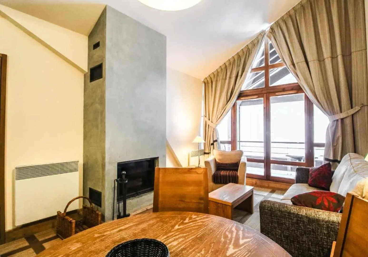 Les Terrasses d'Eos, 1-bed apartment with fireplace, Ski in, Ski out